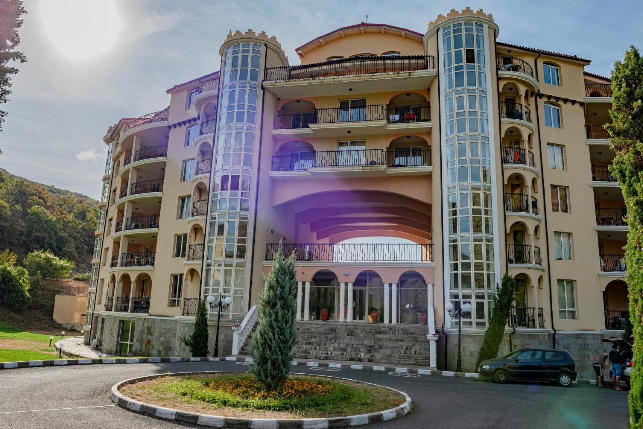 Menada Negresco Apartments Еленіте Екстер'єр фото