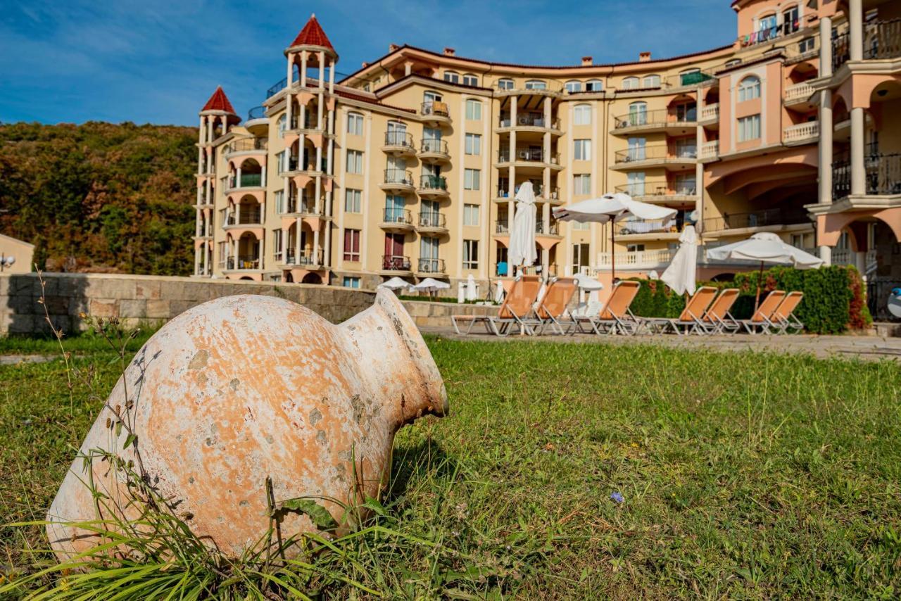 Menada Negresco Apartments Еленіте Екстер'єр фото