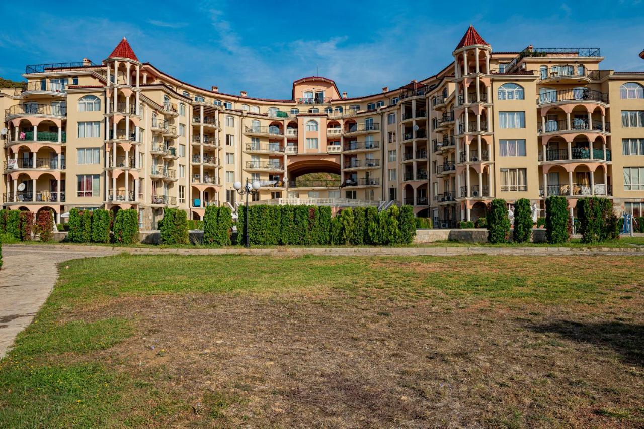 Menada Negresco Apartments Еленіте Екстер'єр фото