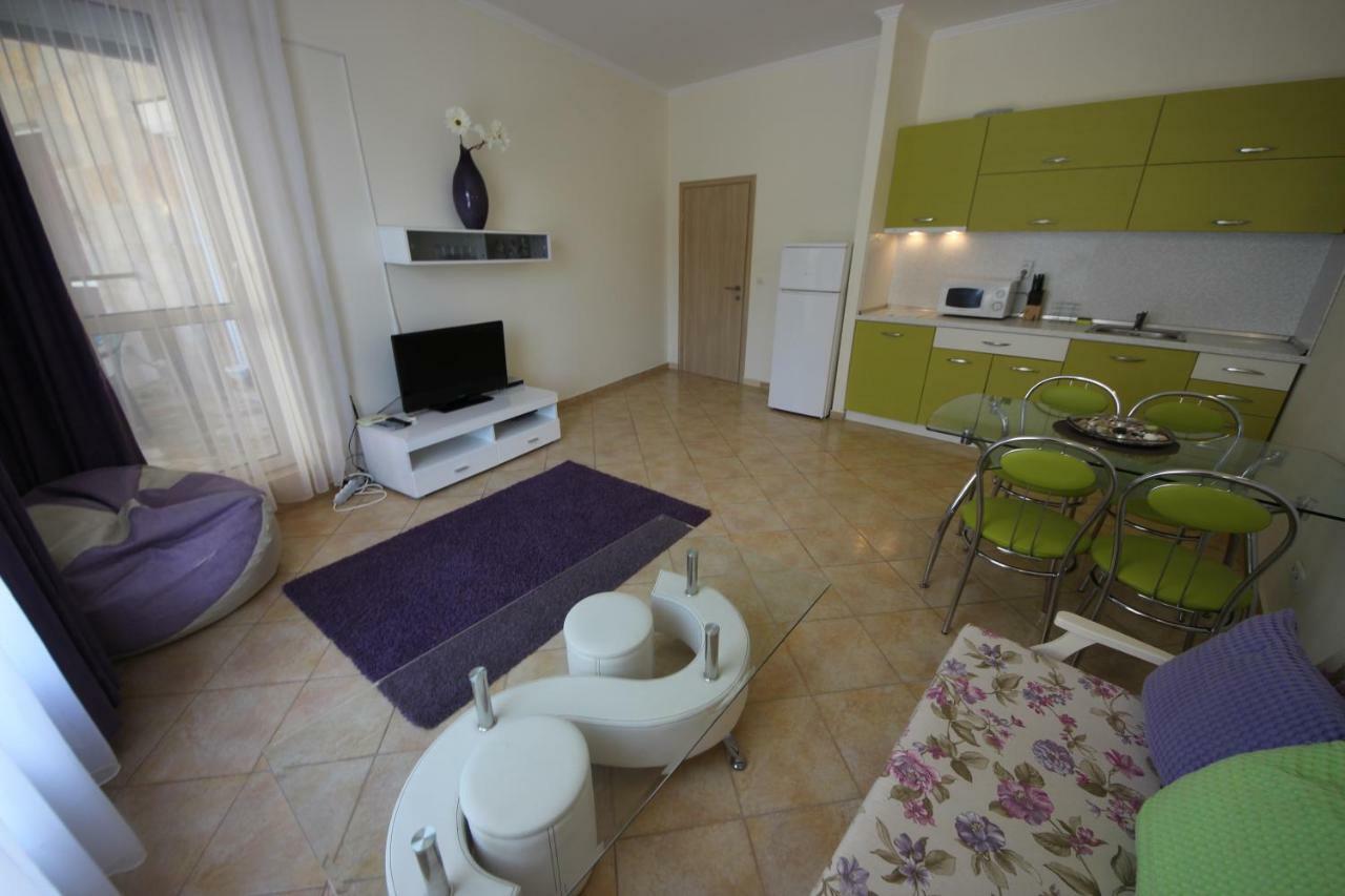 Menada Negresco Apartments Еленіте Екстер'єр фото