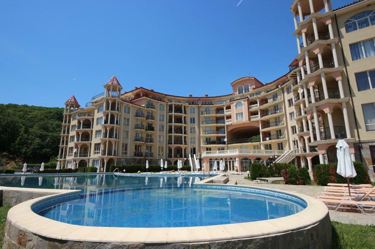 Menada Negresco Apartments Еленіте Екстер'єр фото