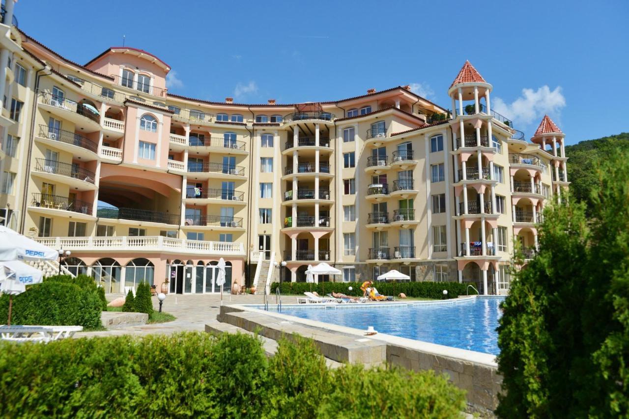 Menada Negresco Apartments Еленіте Екстер'єр фото